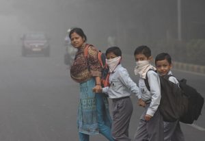 delhi-pollution-students